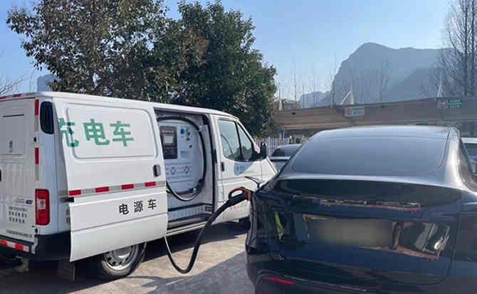 叠彩区汽车搭电