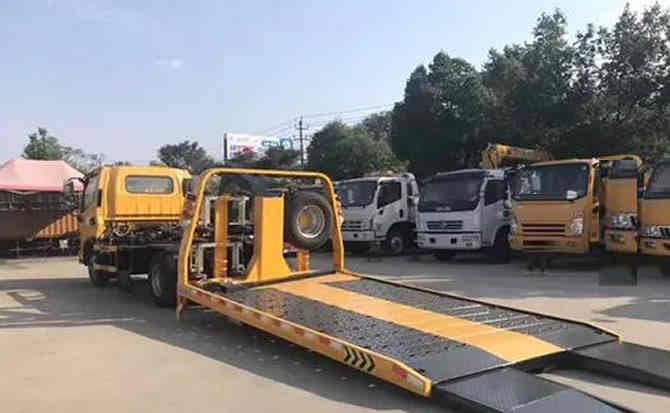 叠彩区汽车中途维修案例